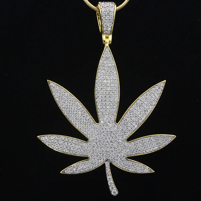 Charm CZ Iced Out Hip Hop Bling Maple Leaf Weed Marijuana Leaf Fine Silver Necklace Pendant Jewelry