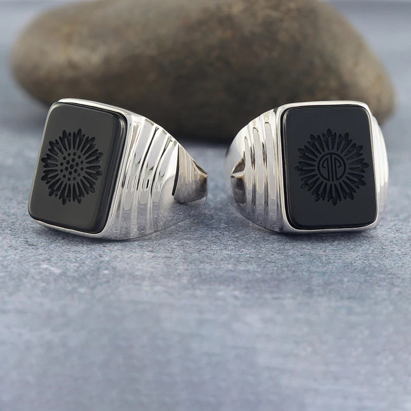 Family Ring Daisy Badge Black Agate Pattern S925 Sterling Silver Commemorative Ornament