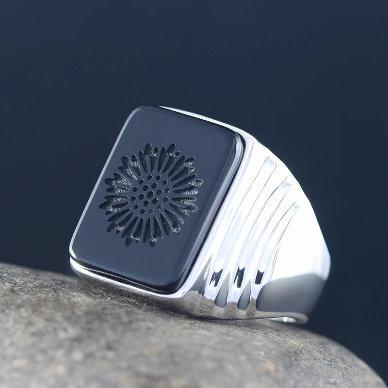 Family Ring Daisy Badge Black Agate Pattern S925 Sterling Silver Commemorative Ornament